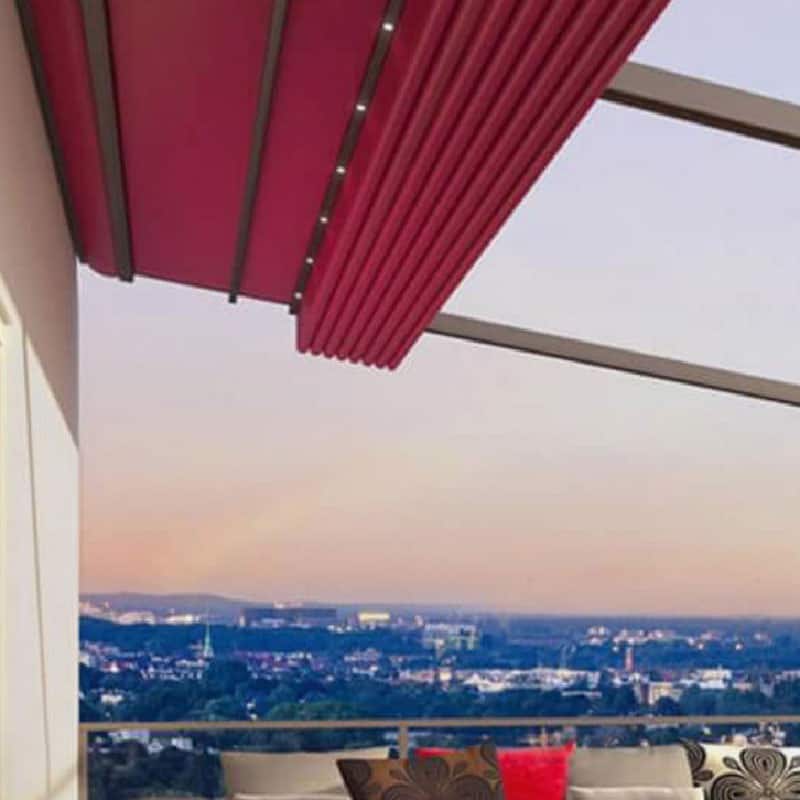 red retractable awning